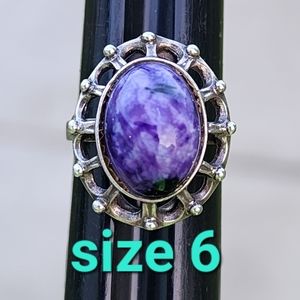 Sterling silver ring with nice Mojave purple type Stone size 6